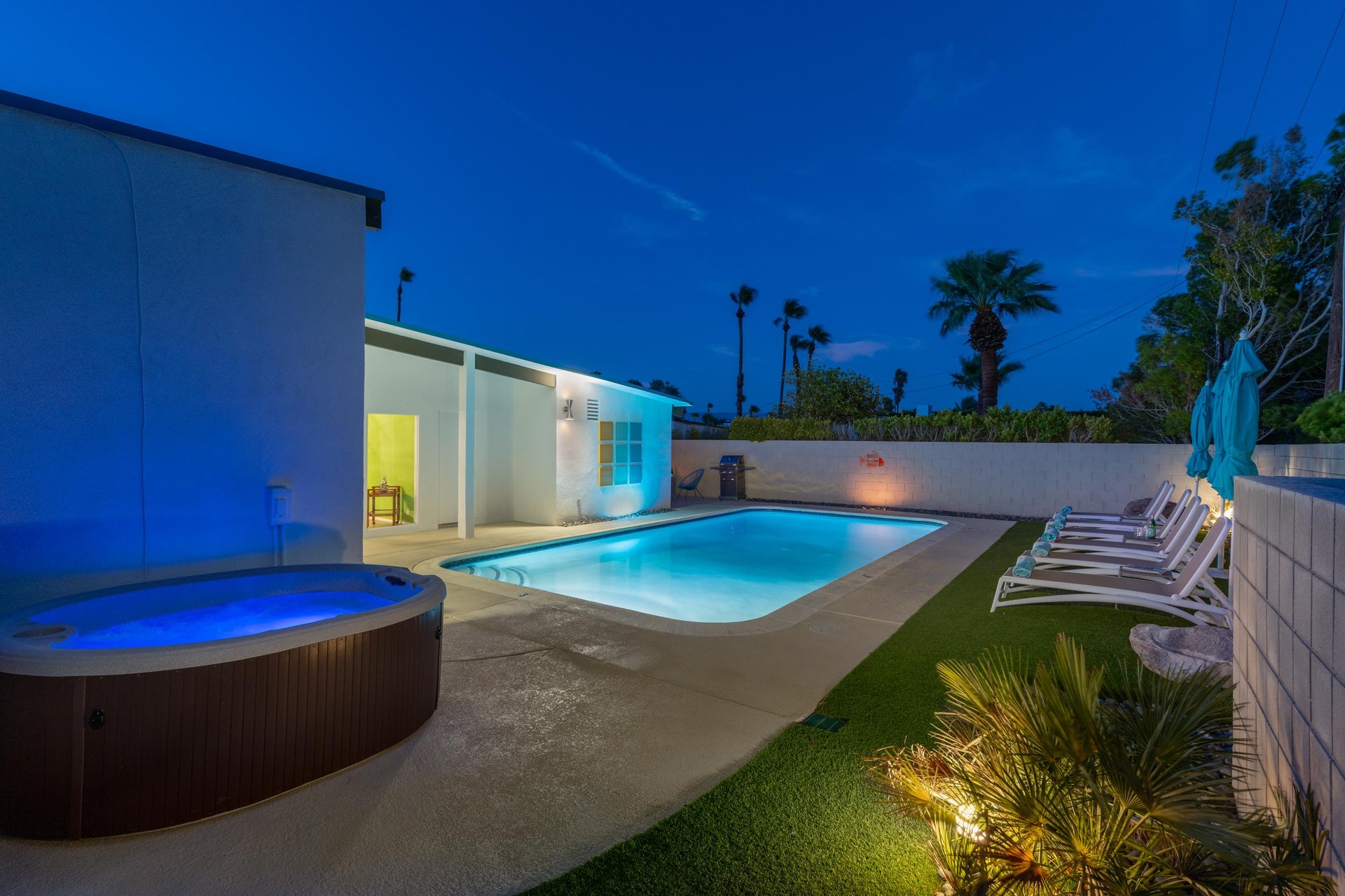 Gorgeous night time lighting