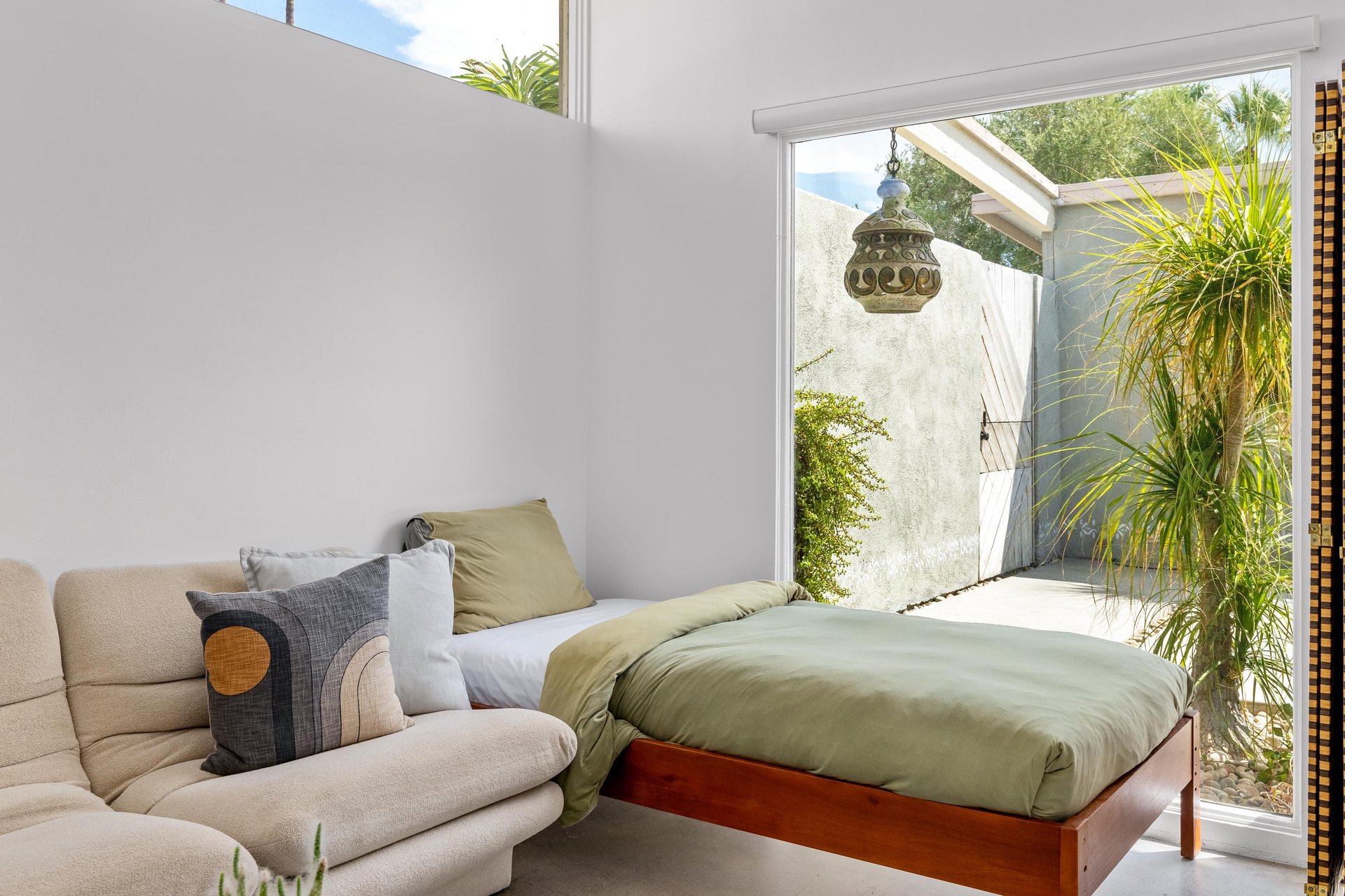 Guest bedroom with Vladimir Kagan sectional