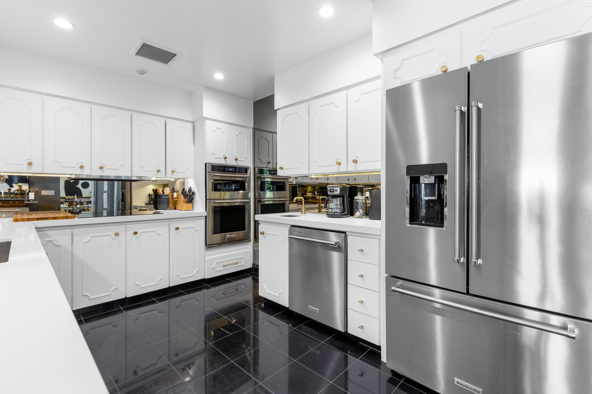 Dramatic black  white Chefs kitchen