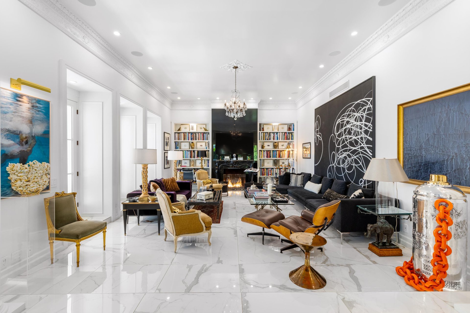 Stunning living room with impeccable design