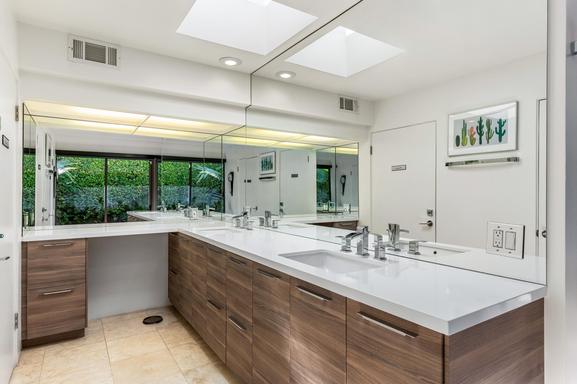 Lavish bathroom vanity