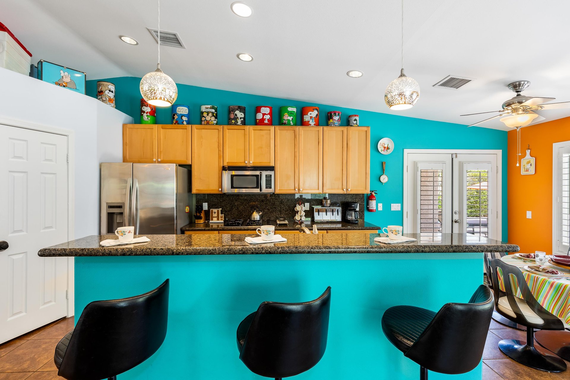 Breakfast bar for three