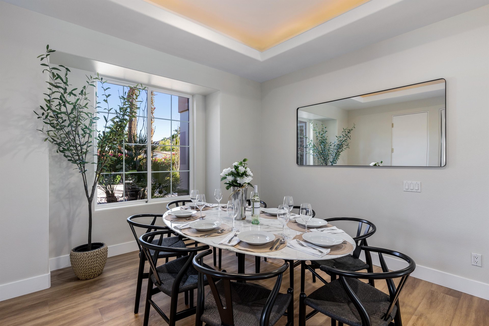 Share a delicious meal with friends