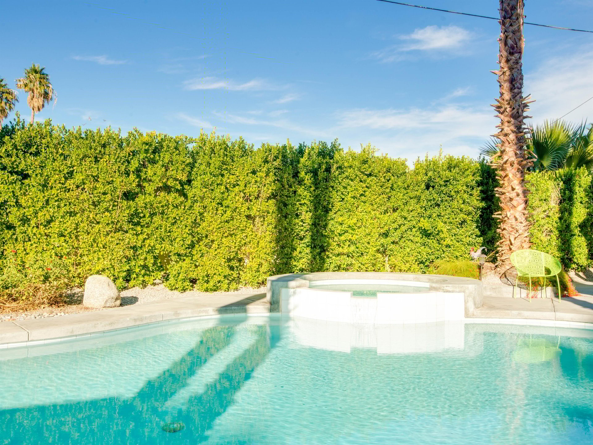 Relax all day in the resortstyle pool