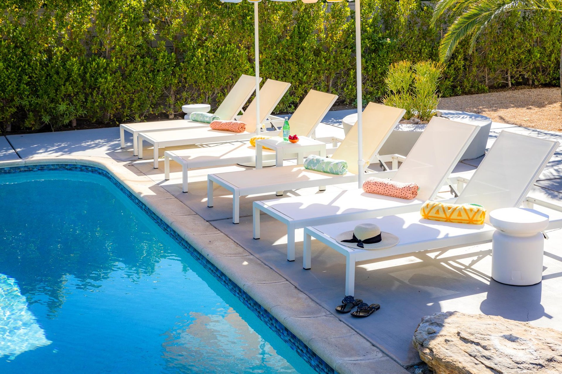 Six chaise lounge chairs