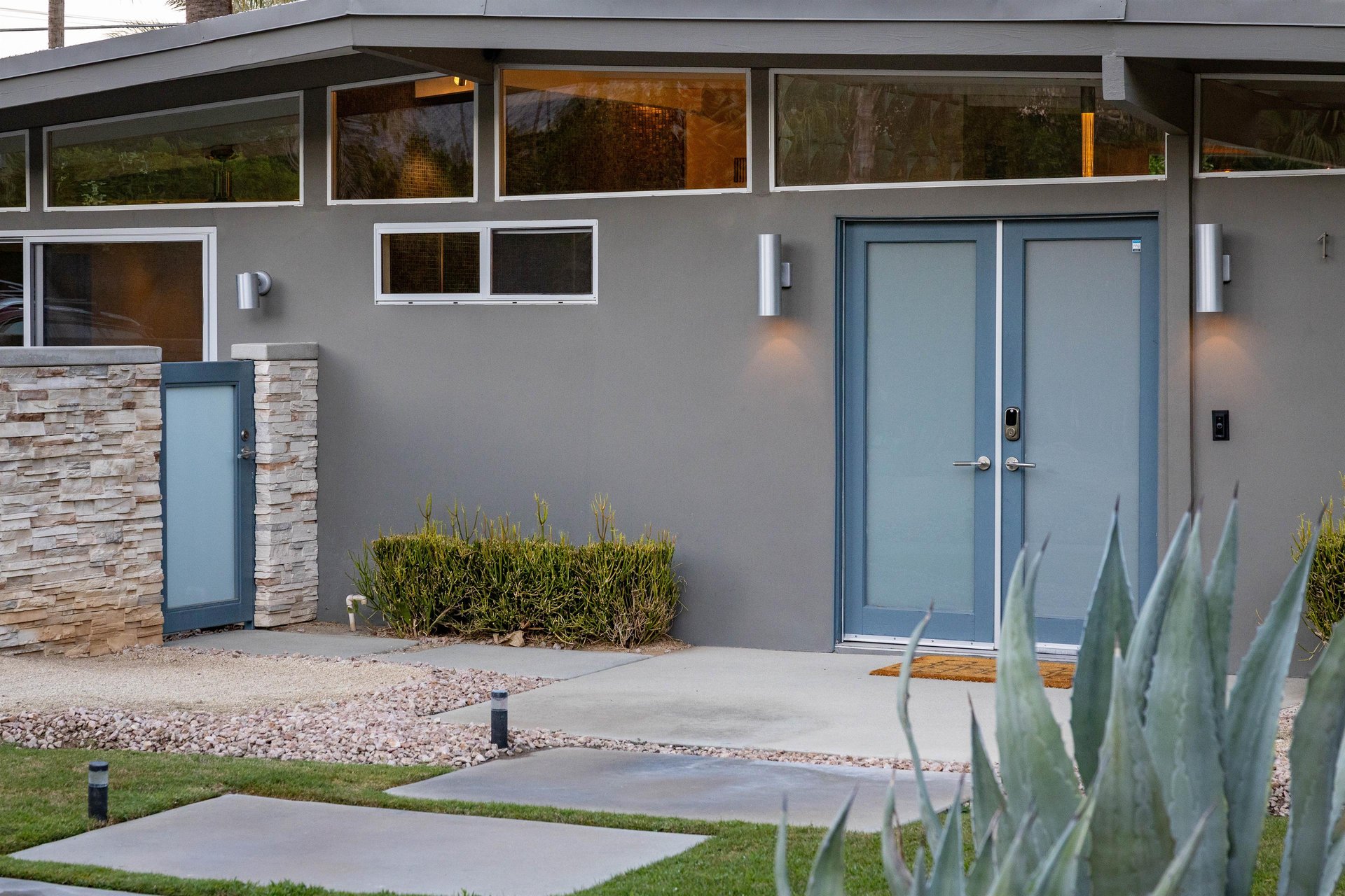 Welcome to Mesa MidCentrury