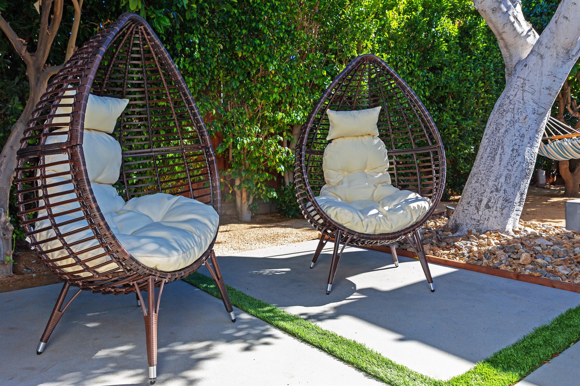 Relax in Sunny Palm Springs