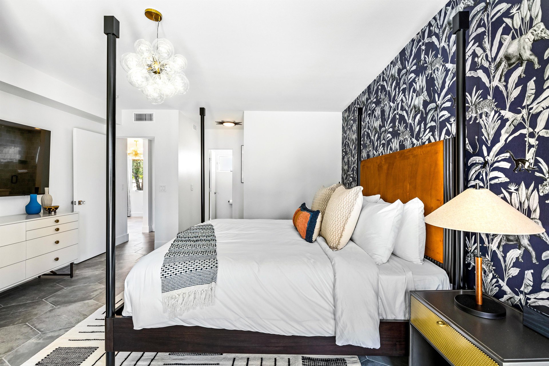 Hotel quality mattresses in every room