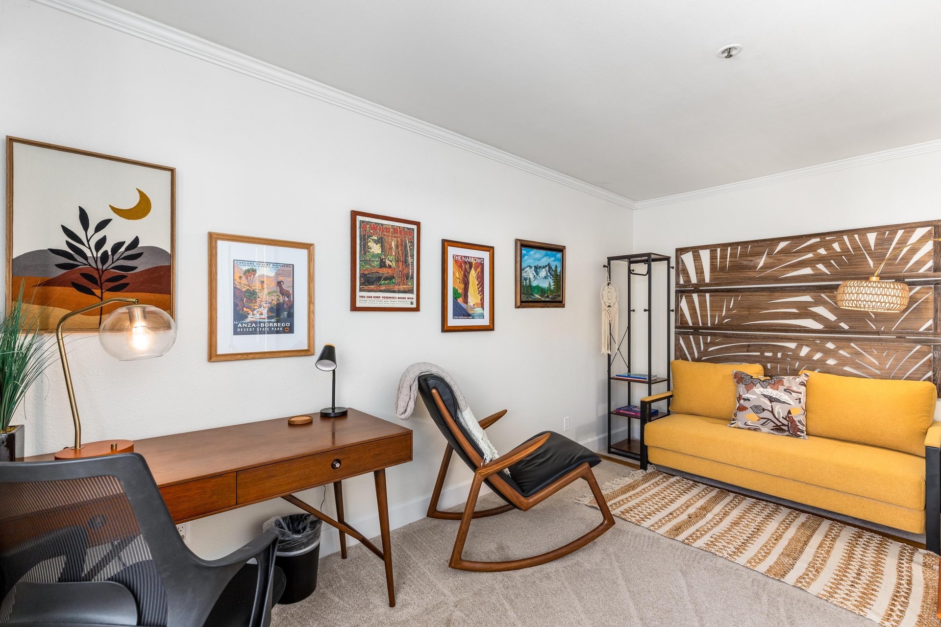 Guest bedroom, or den