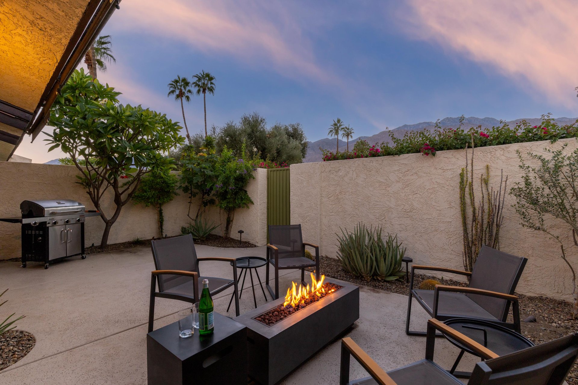 Gorgeous patio firepit