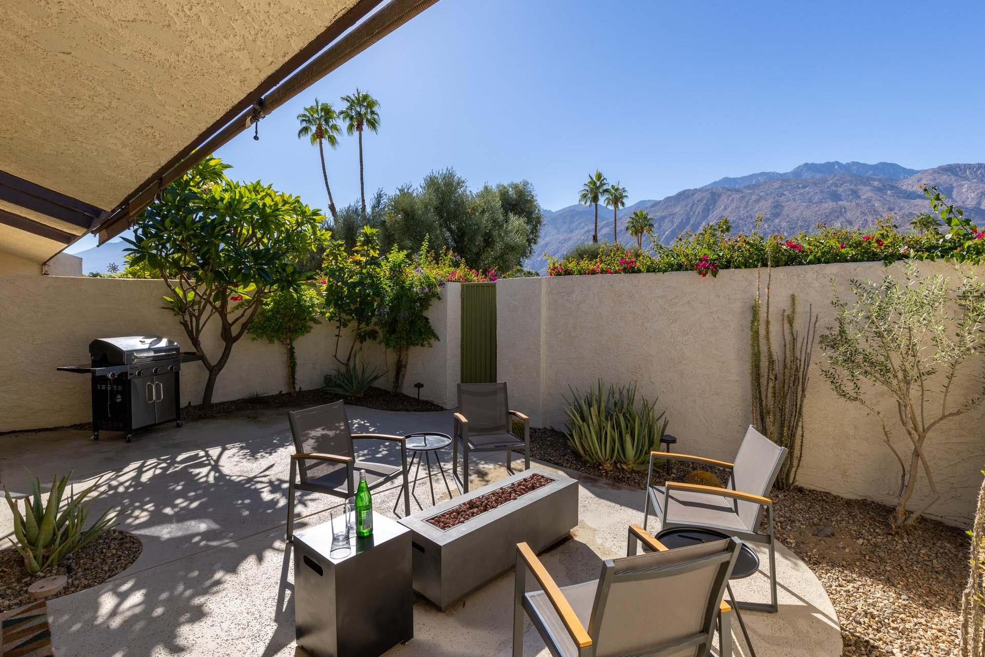 Gorgeous mountain views await