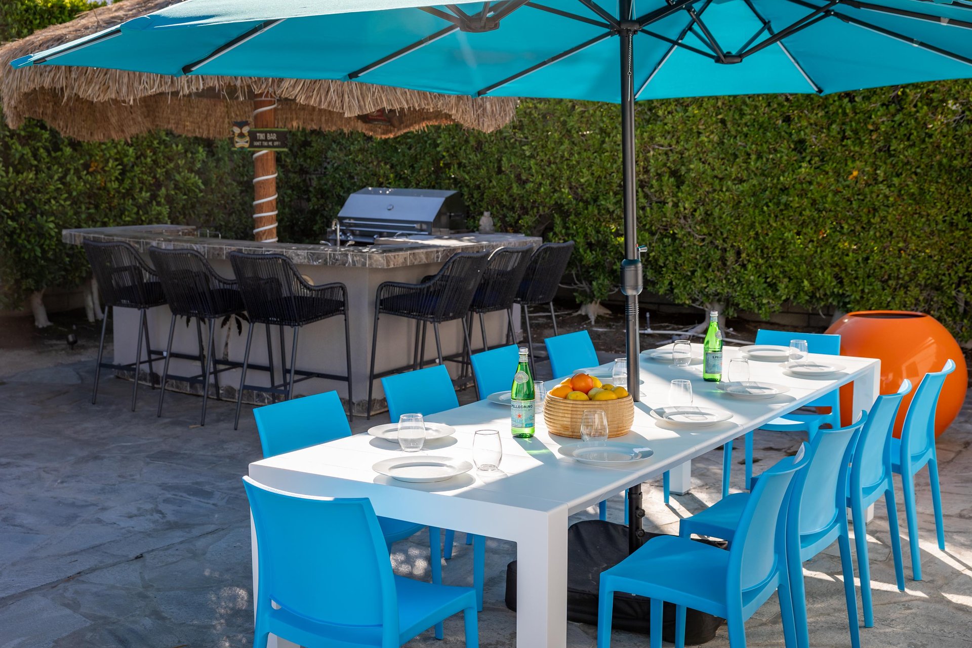 Al fresco covered dining area for 10