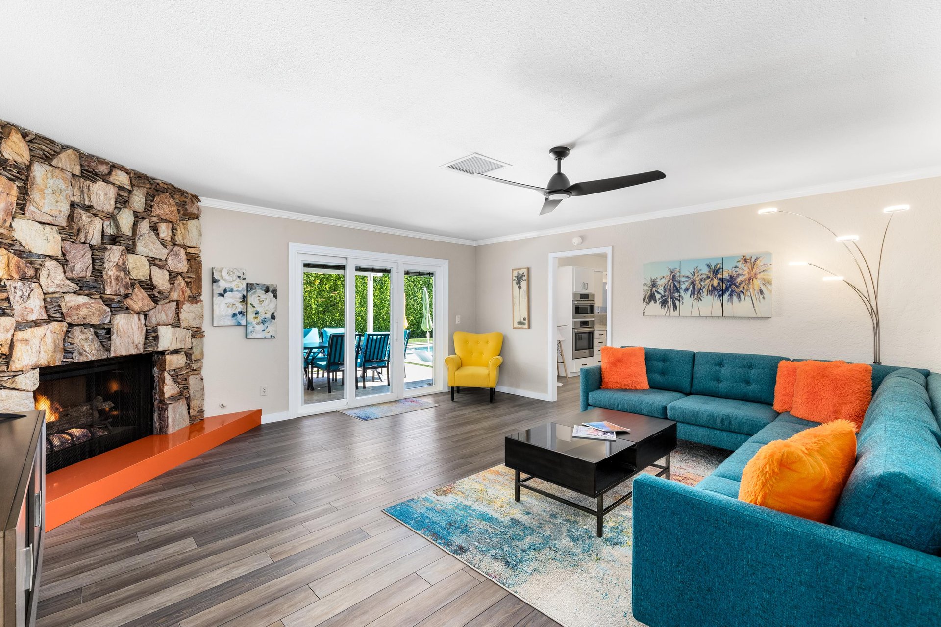 Midcentury modern casual dining room