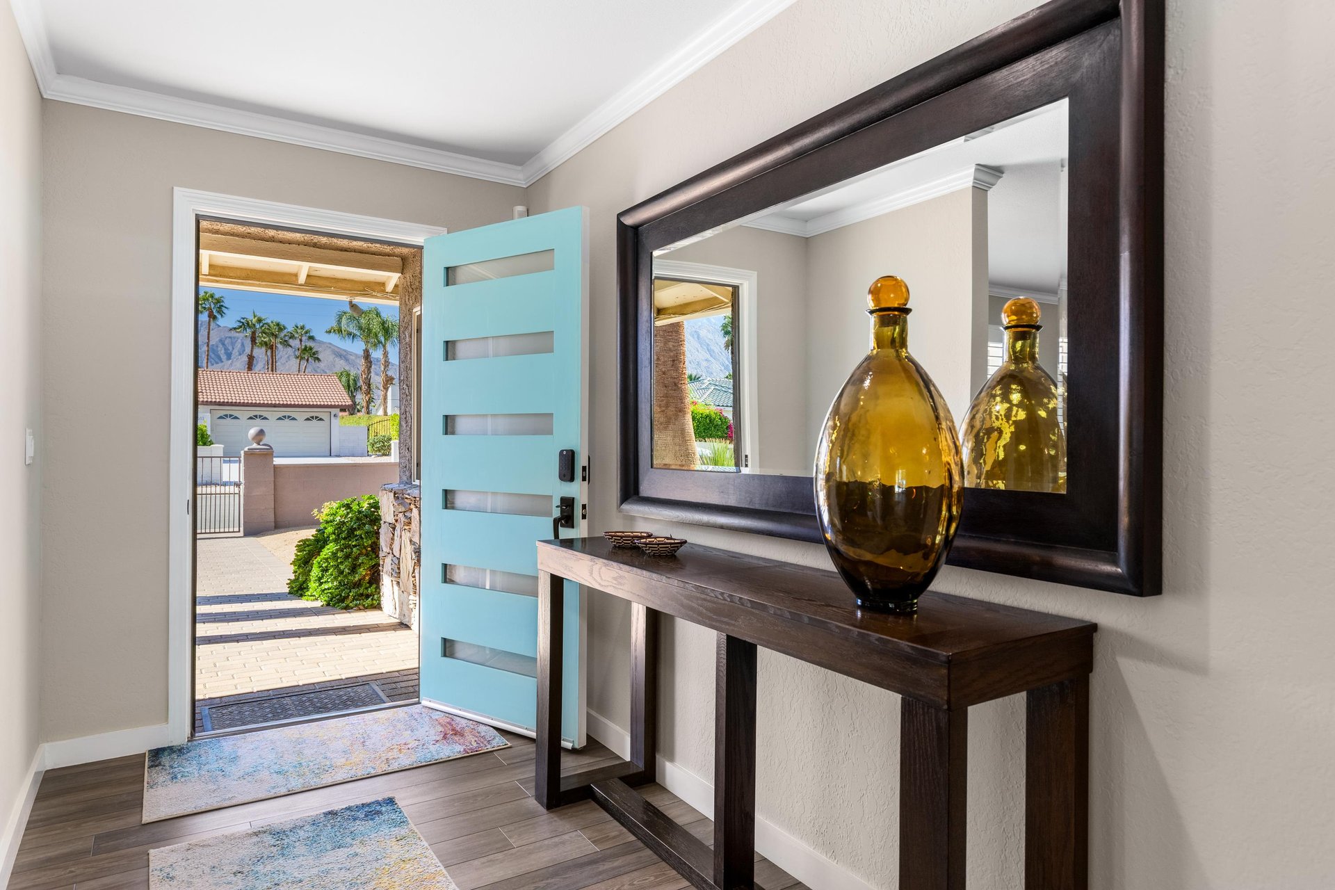 Gorgeous midcentury modern entry area