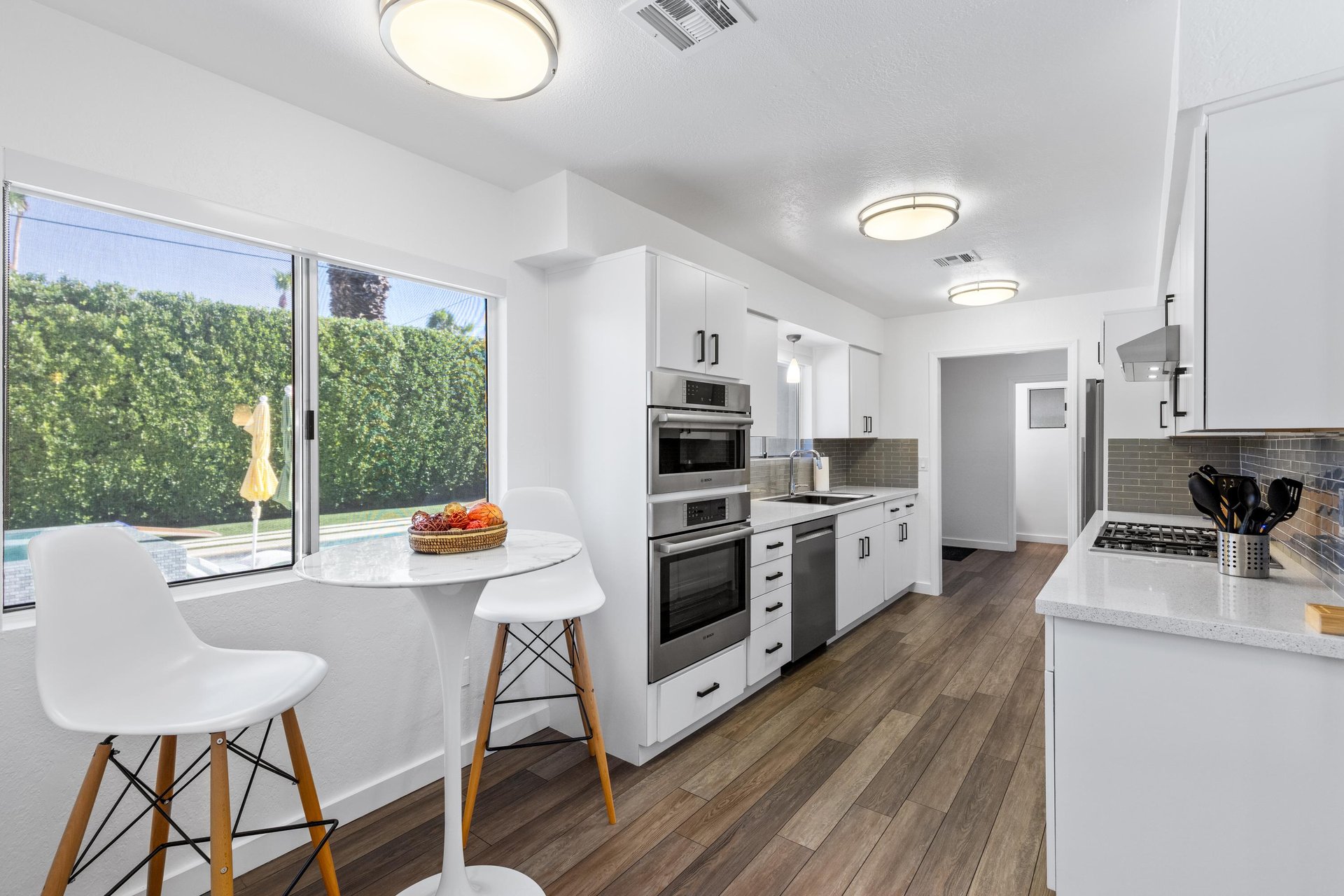 Modern kitchen with breakfast nook