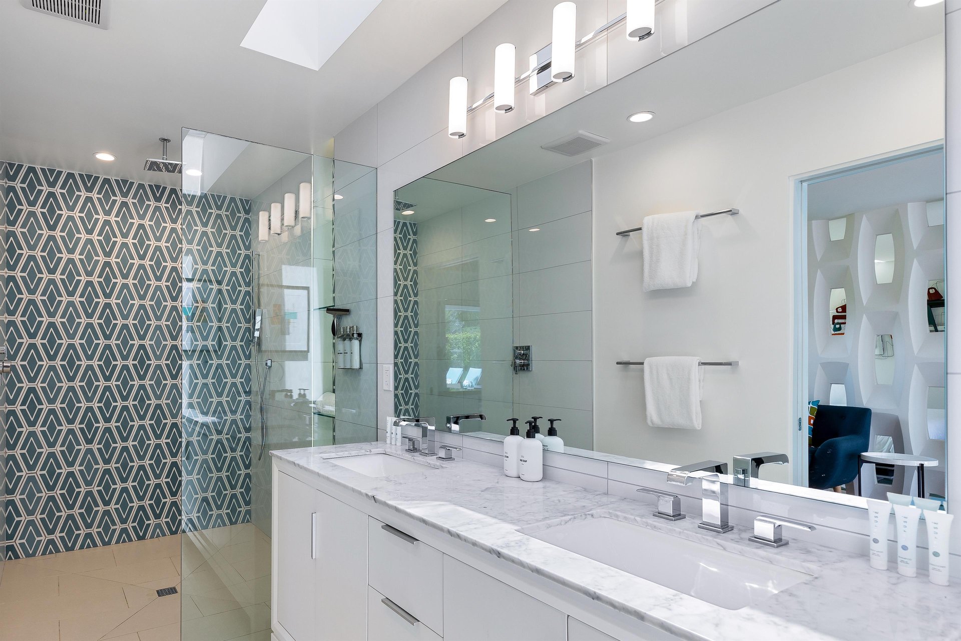 Tons of counter space