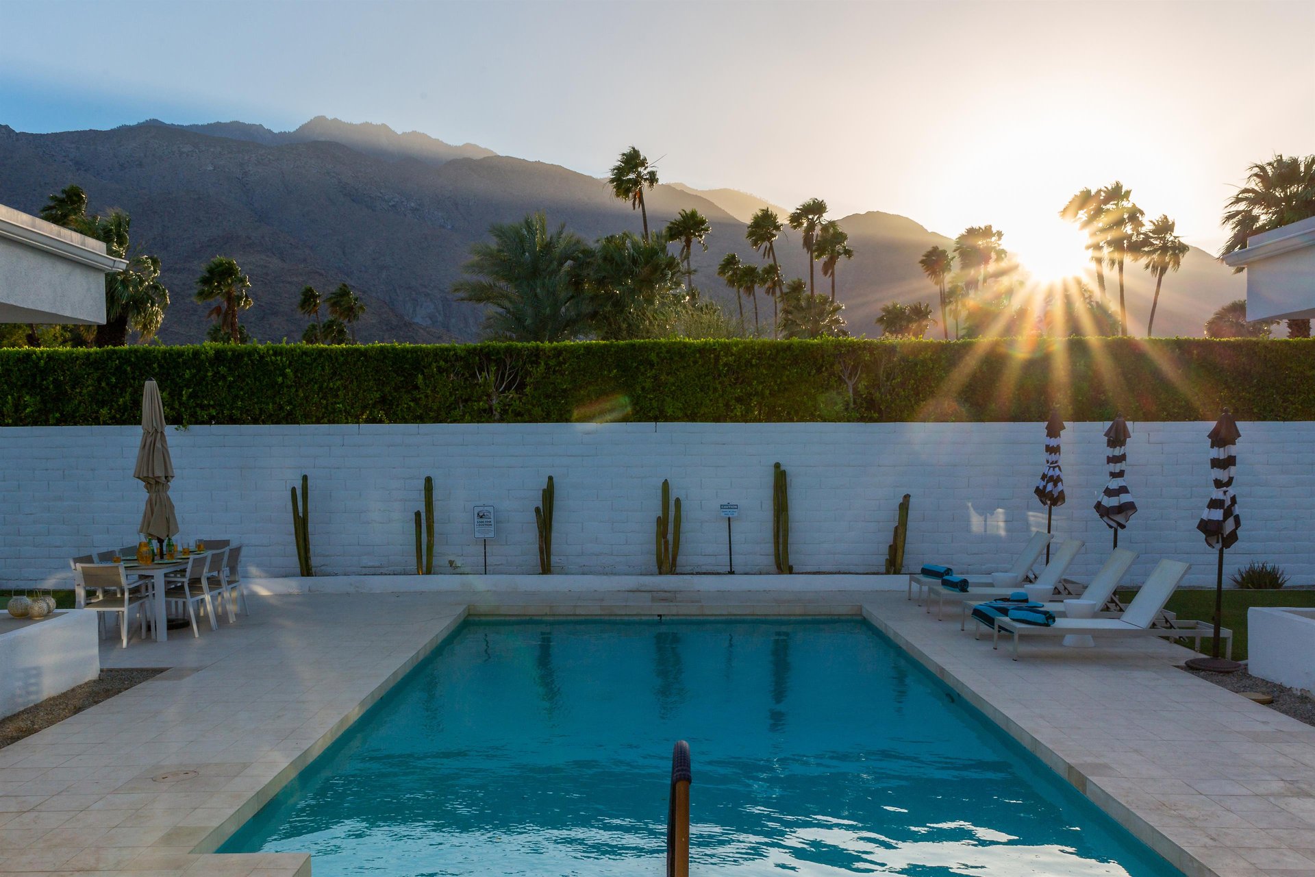 Relax in Sunny Palm Springs
