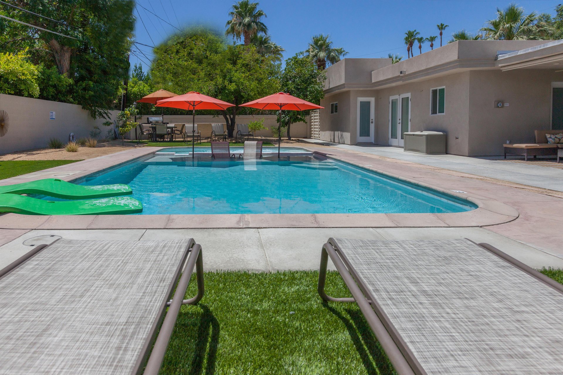 The perfect Palm Springs getaway