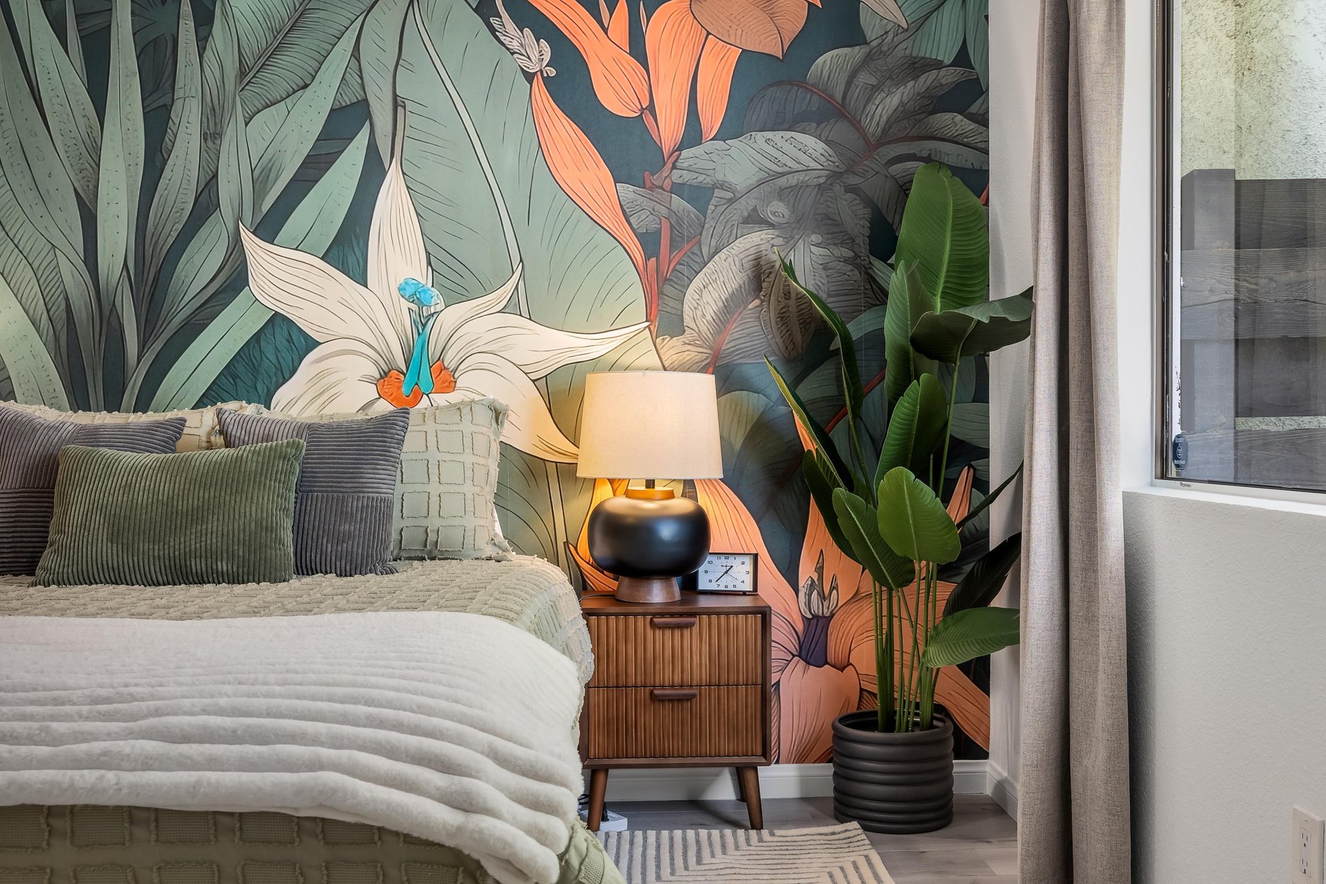 Gorgeous jungle wallpaper