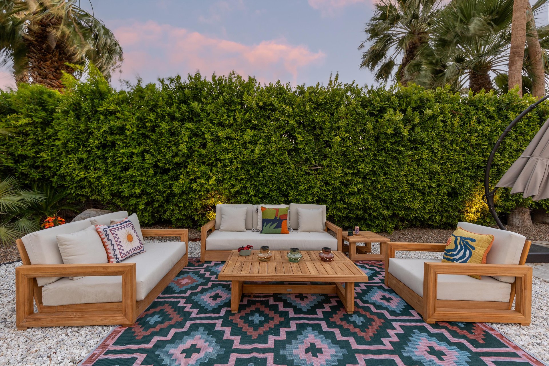 Comfortable outdoor furnishings