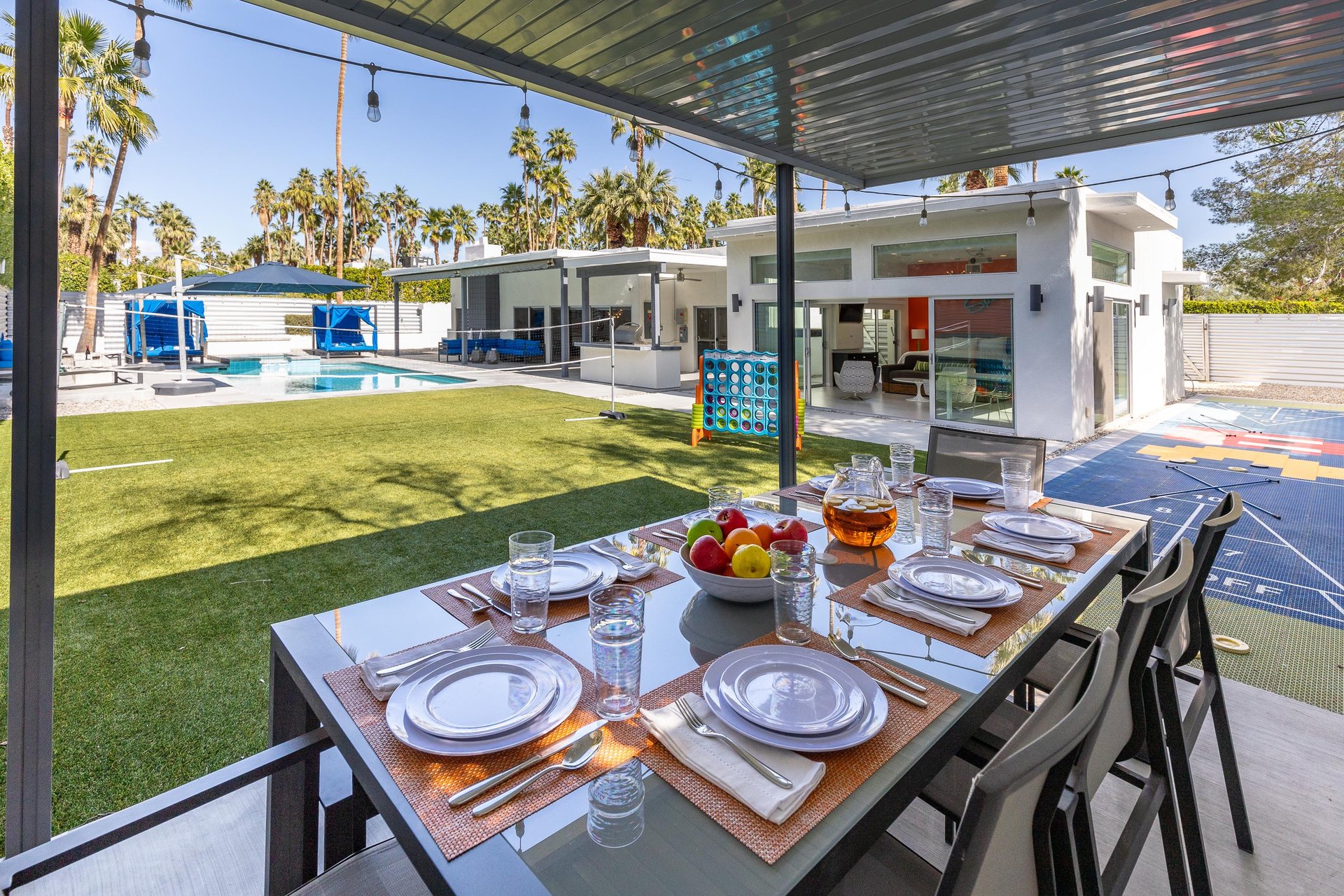 Take your meals in the fresh air