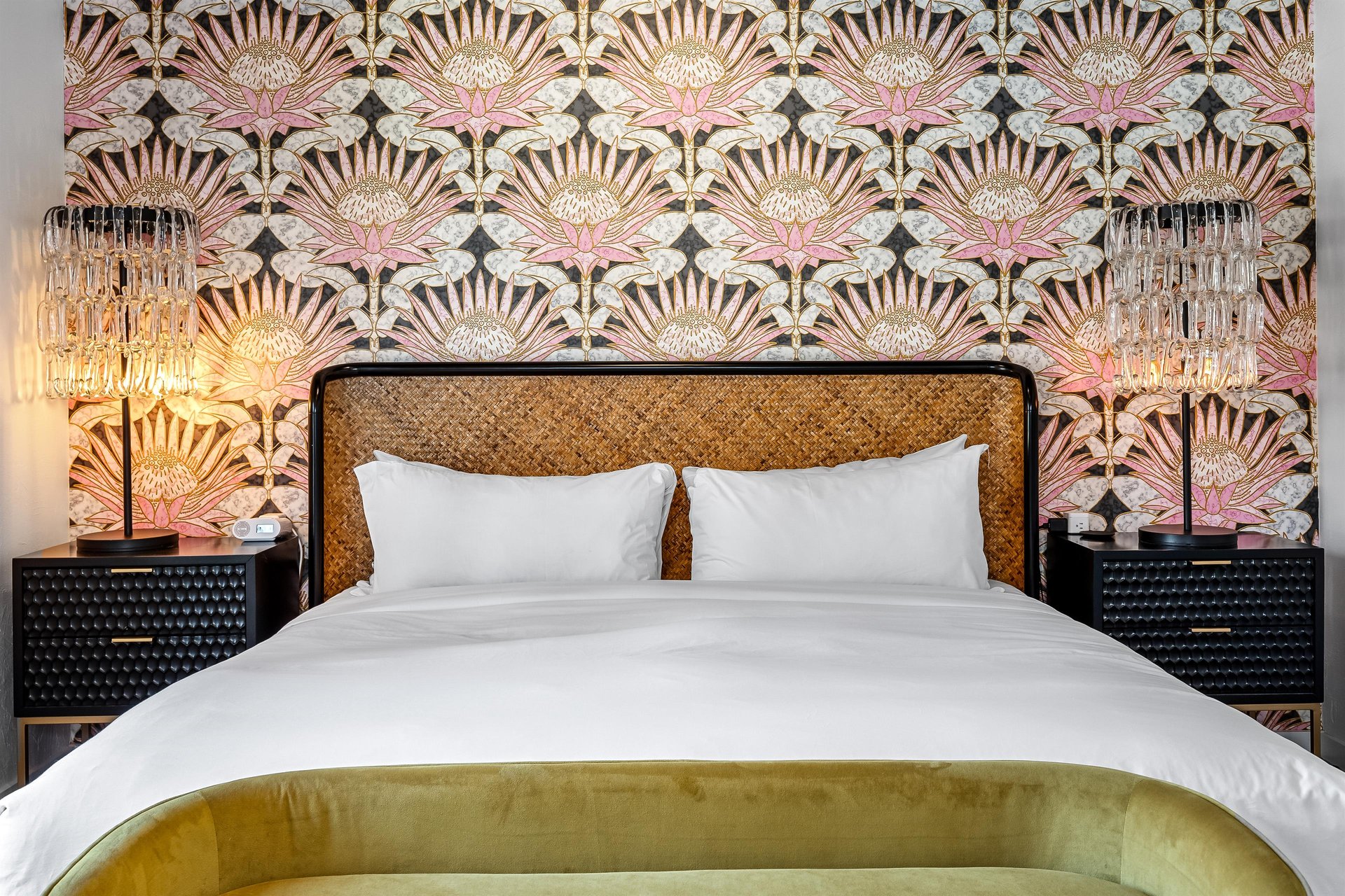 Chic Bedroom Wallpaper