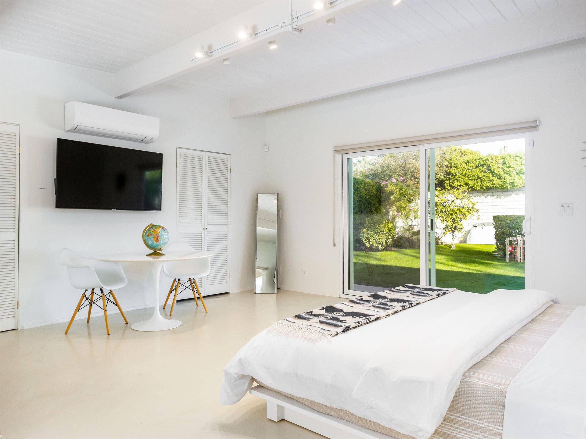 Recharge in the beautiful and comfortable bedroom