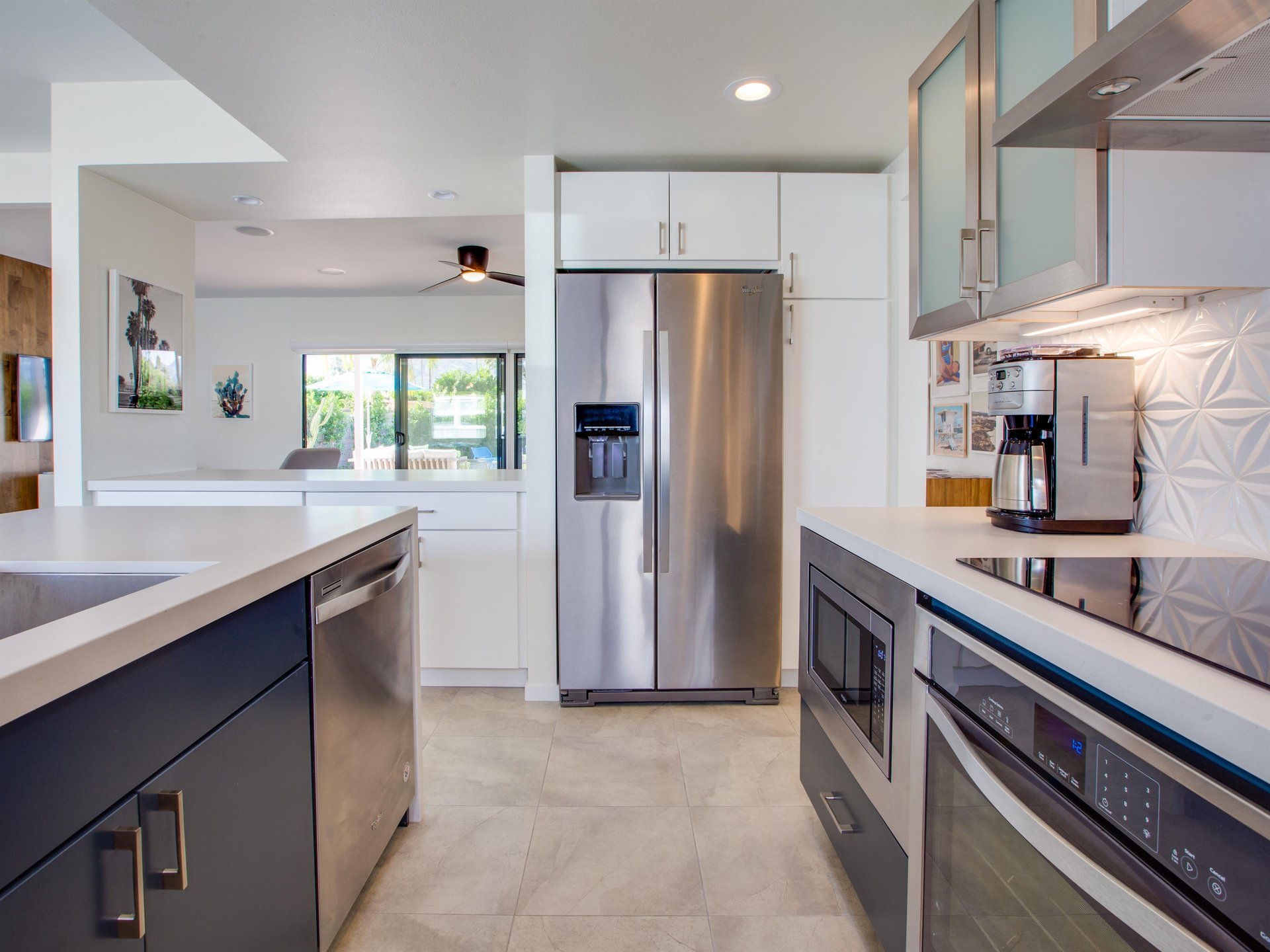 Well equipped kitchen