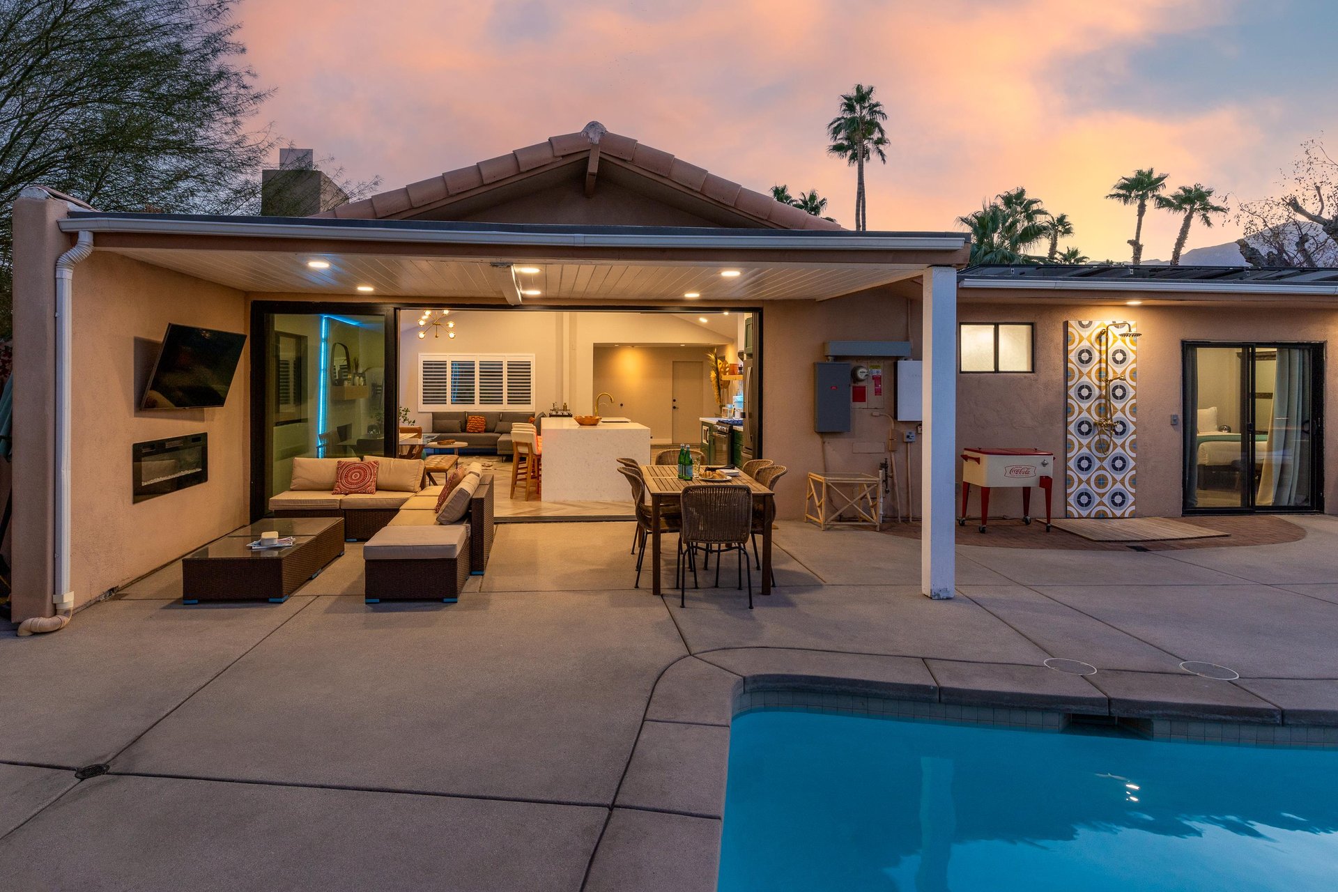 Indoor and outdoor flow together at Maison Du Soleil