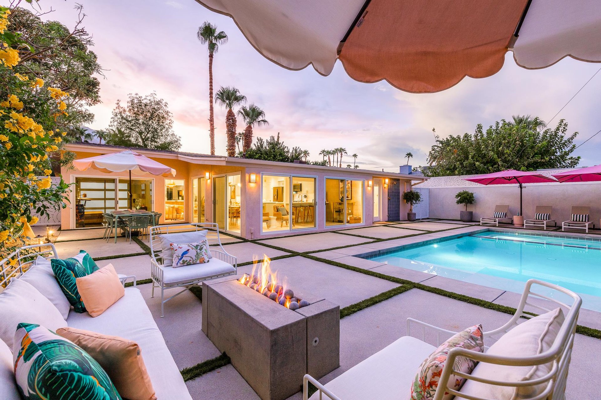 Lounge by the firepit