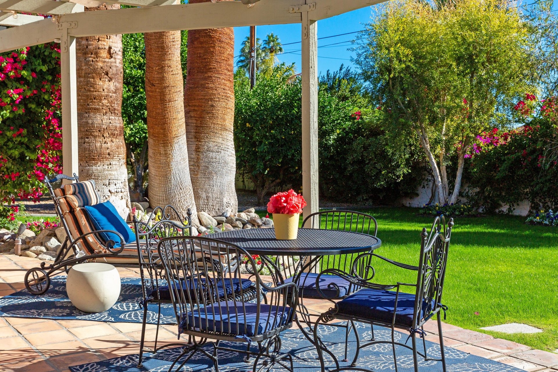 Enjoy breakfast in the morning sun