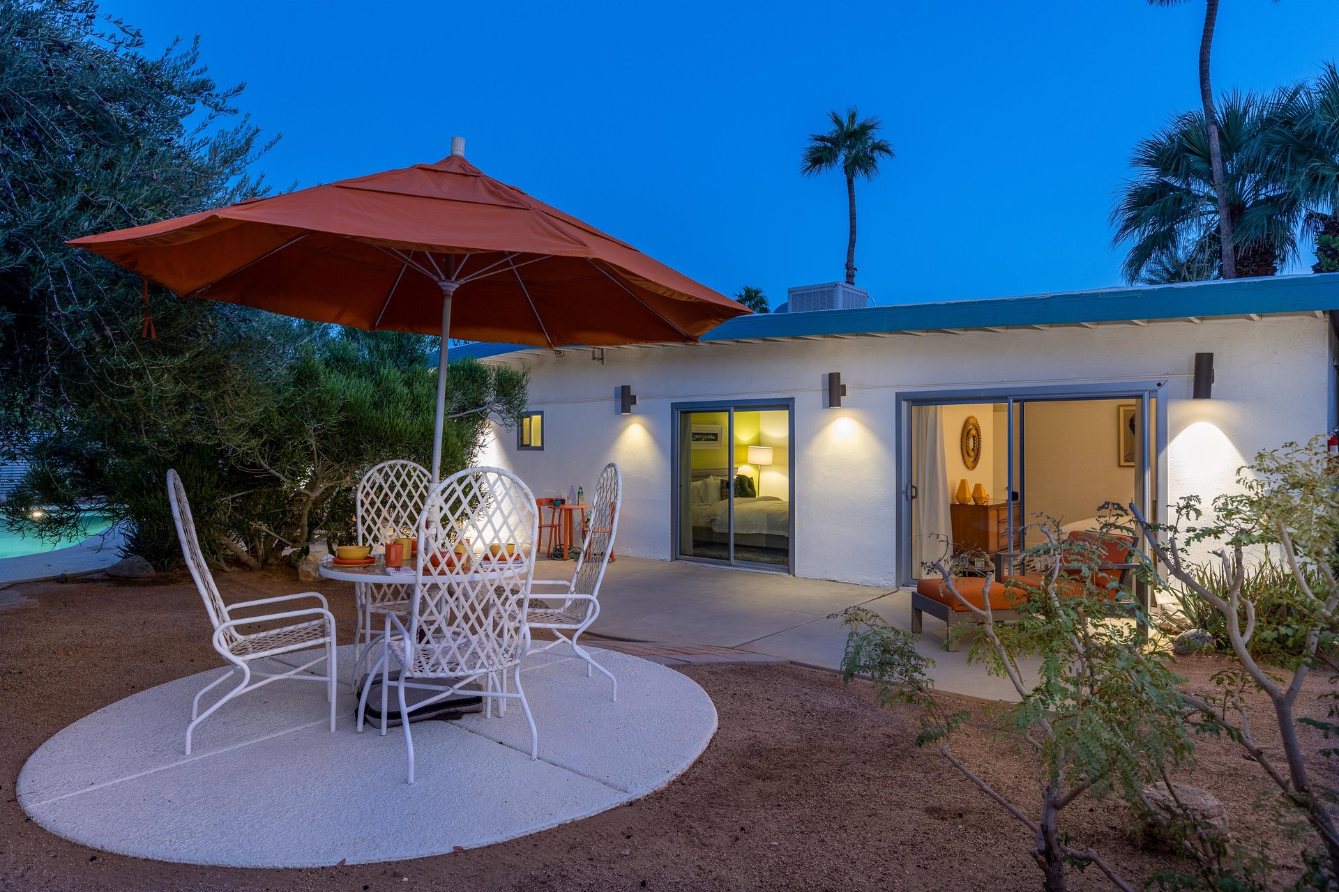 Take your dinners al fresco