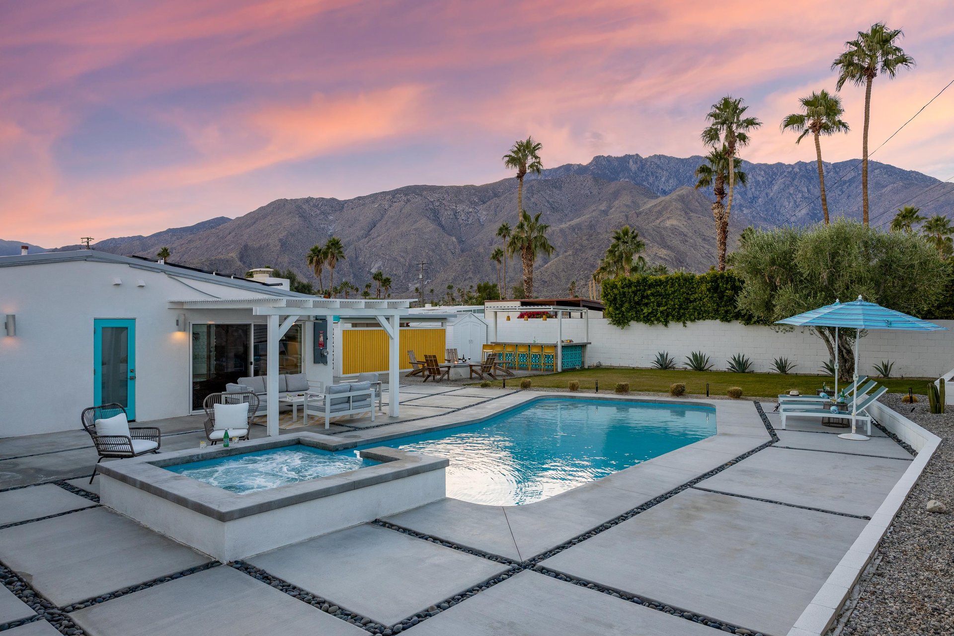 Amazing mountain sunsets