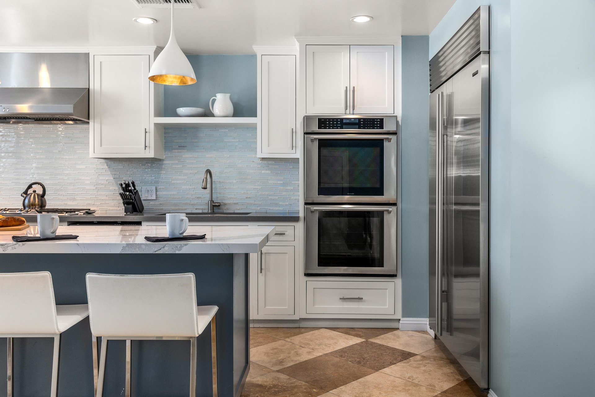 Stainless appliances