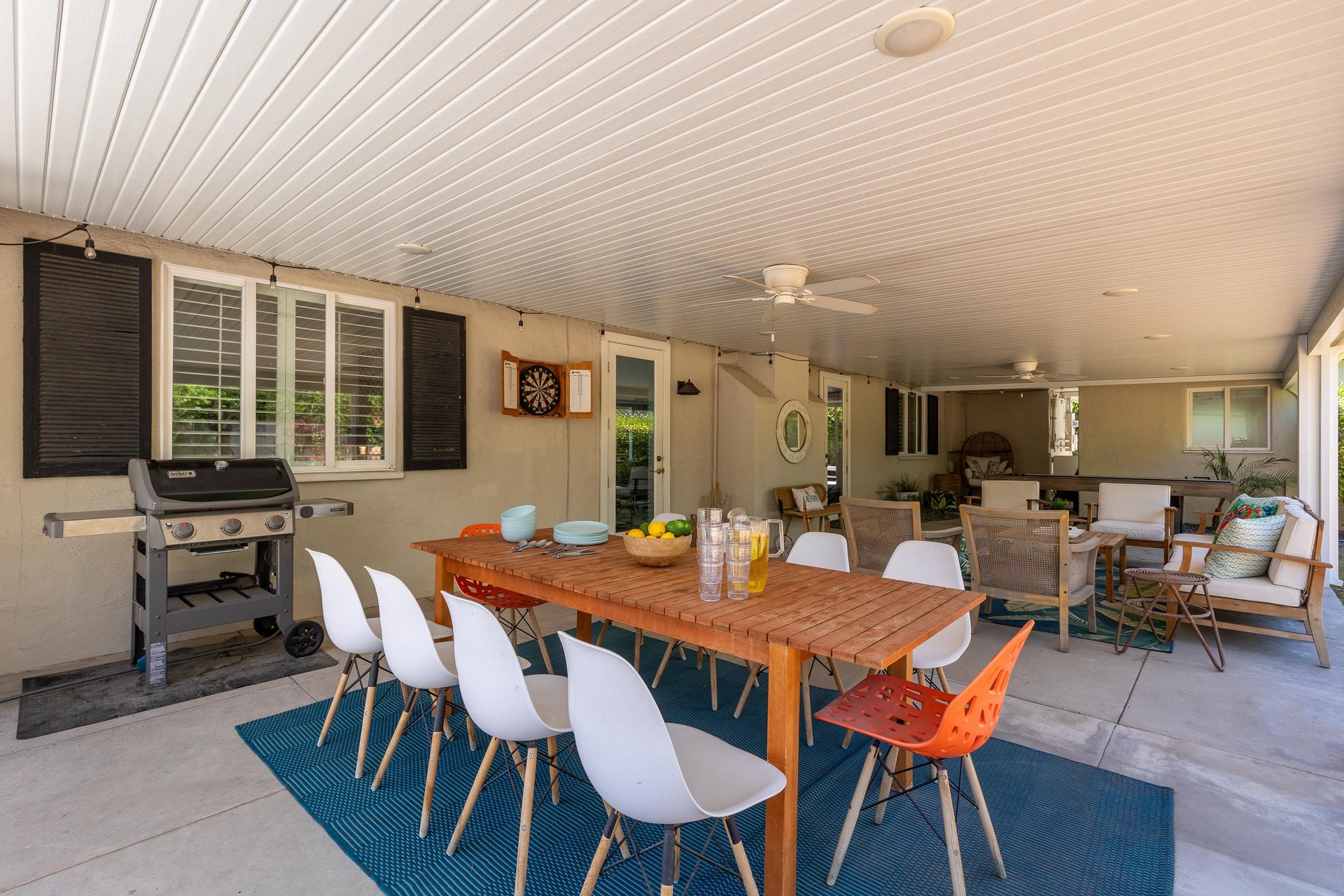 Take your meals outdoors