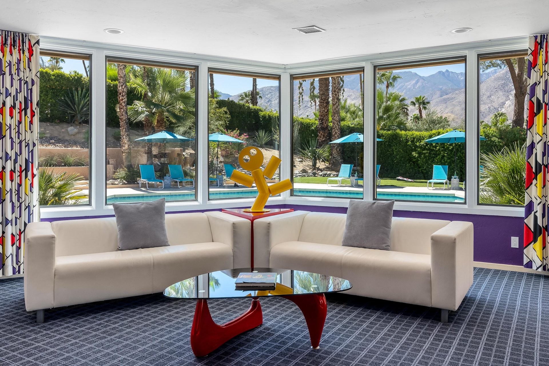 Luxurious living room