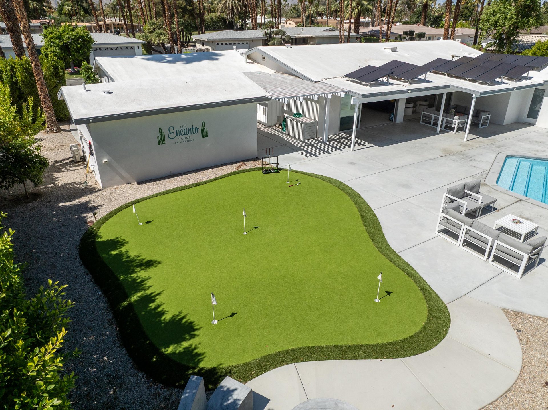 Practice your putting game