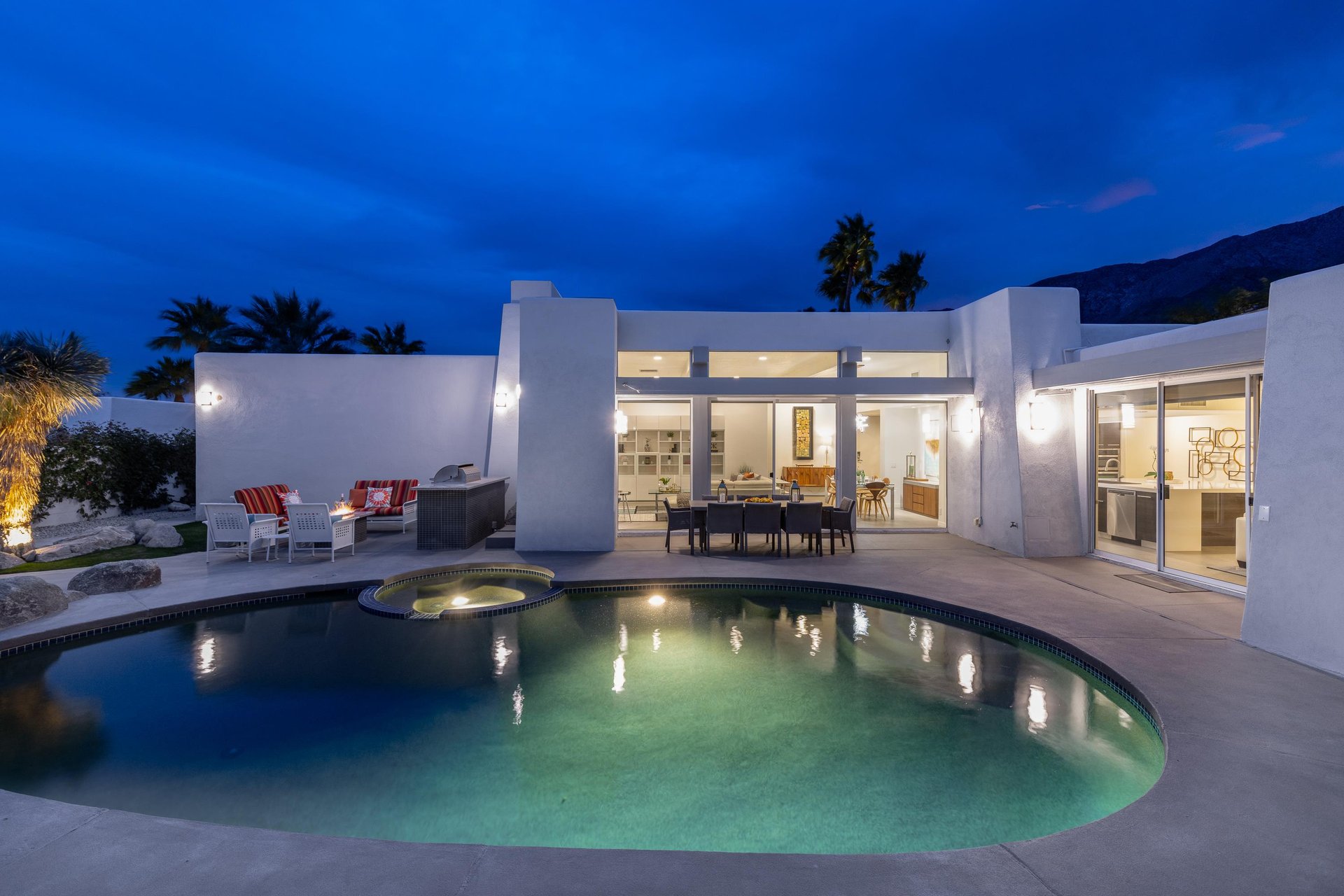 Feel the indooroutdoor living at The Silver Palm