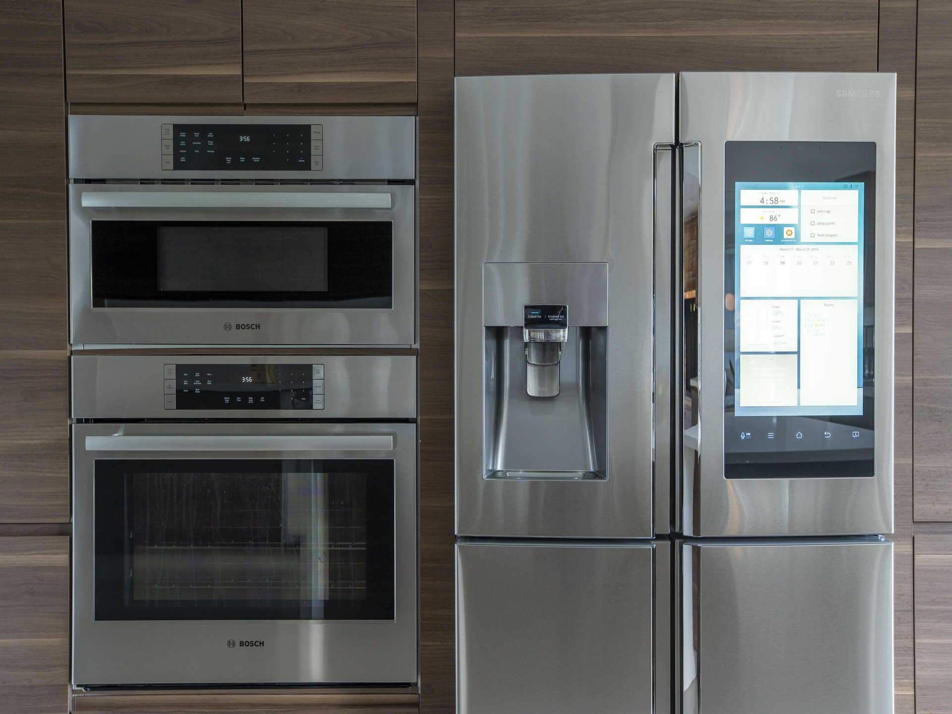 Well equipped kitchen