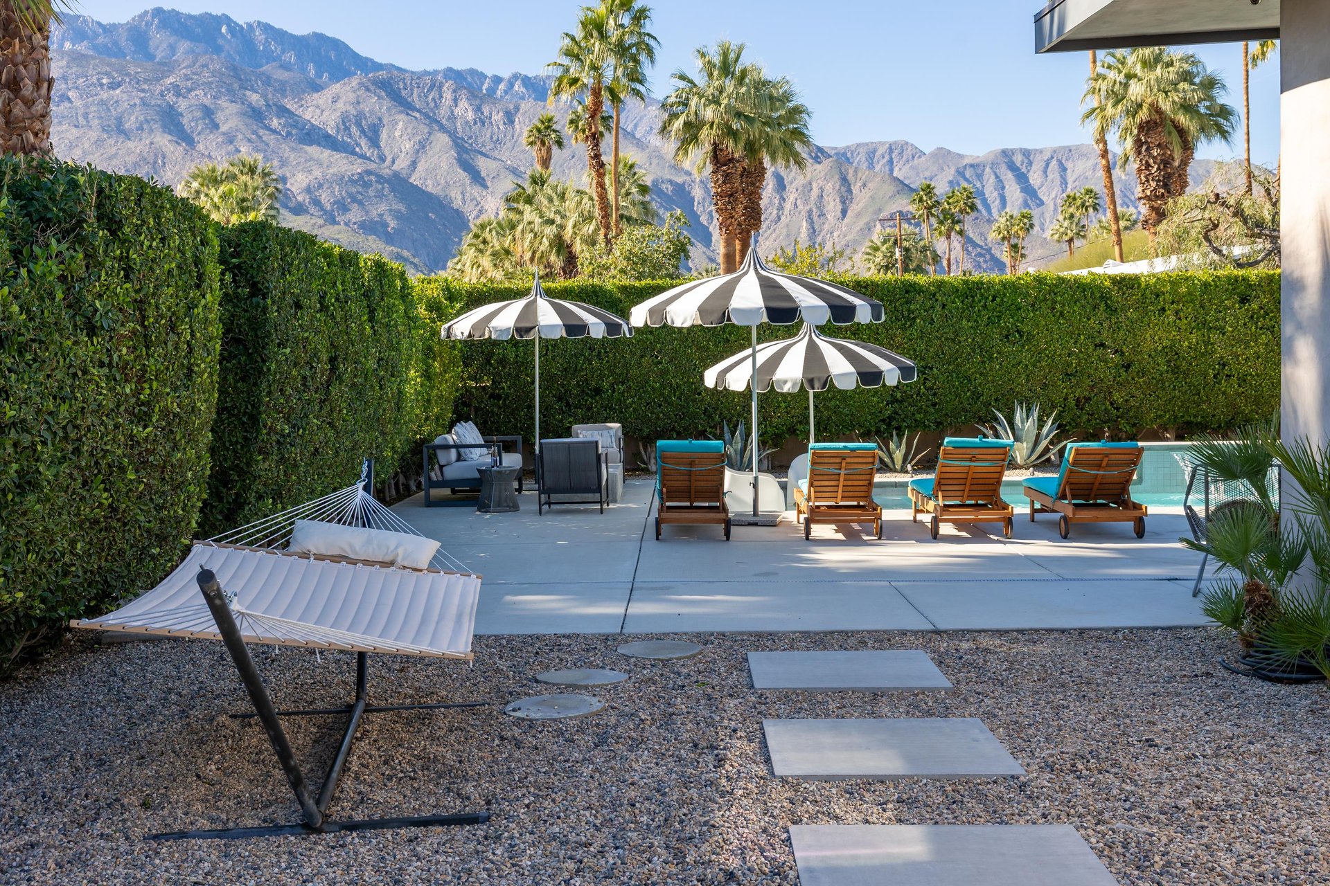 Cozy hammock for naps