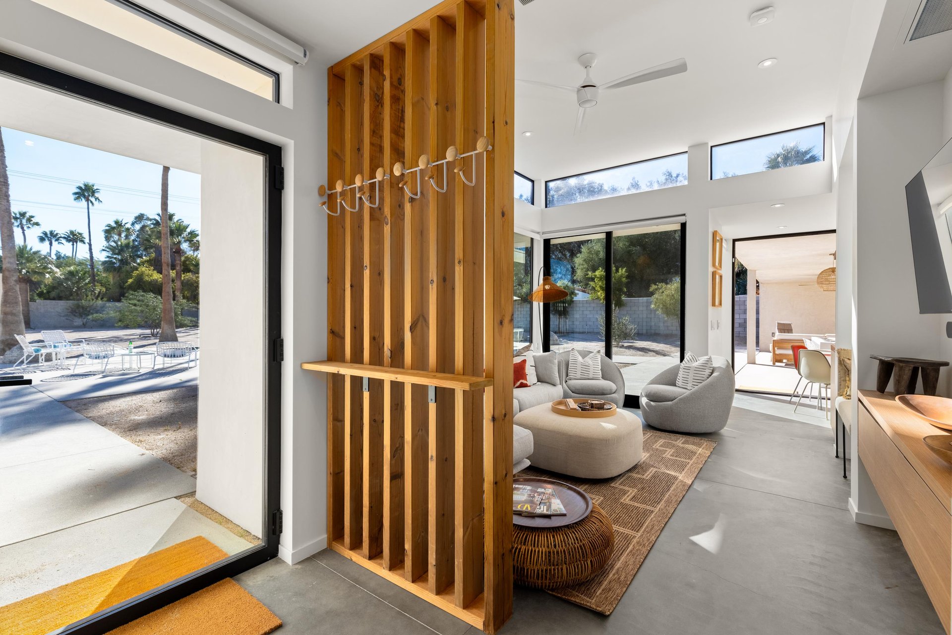 Entrance to secondary villa