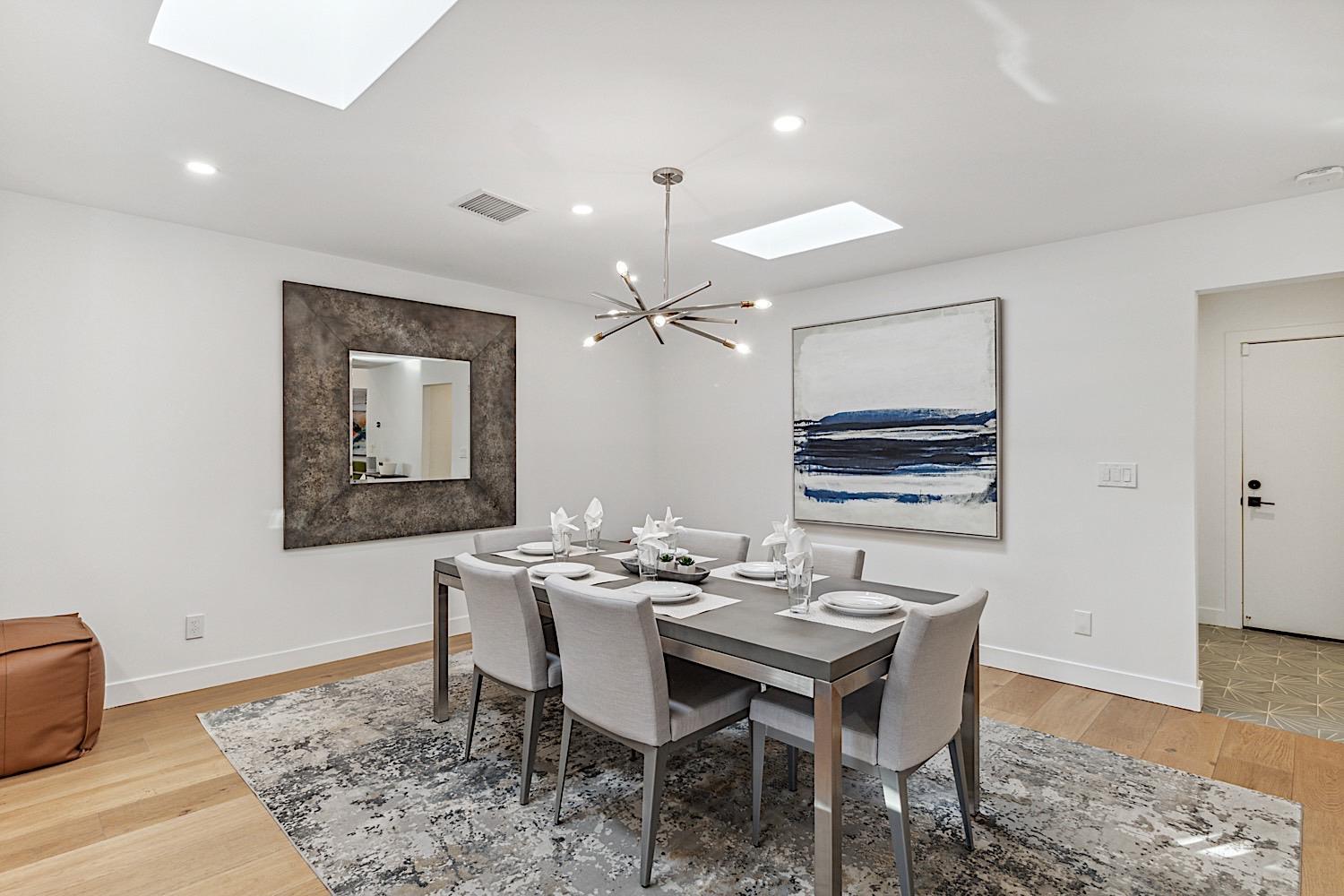 Dining room table seats 6