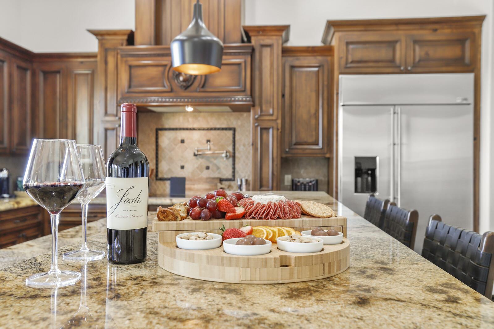 Large kitchen island  breakfast bar for entertaining