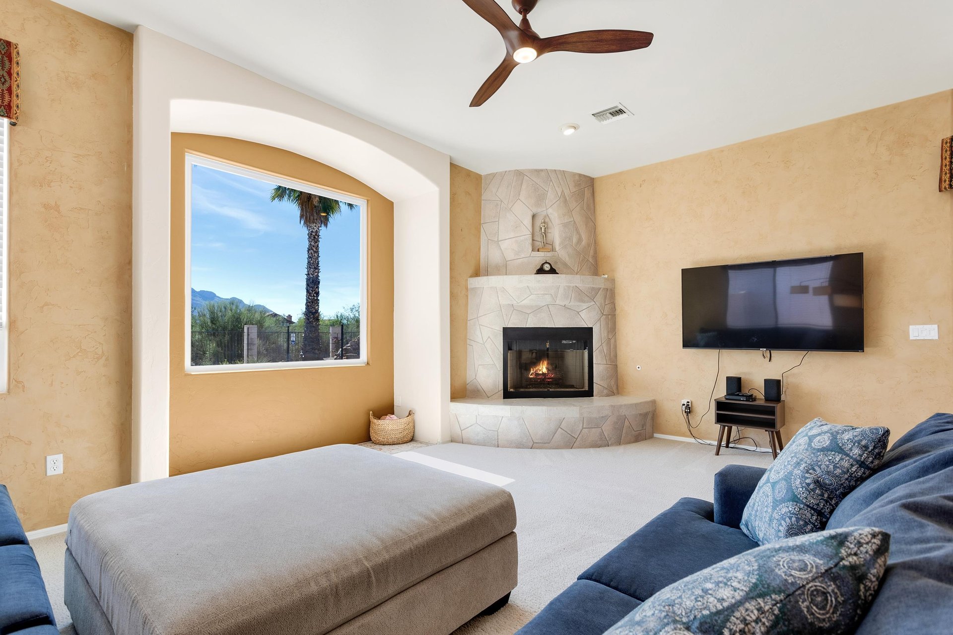 Relaxing gas fireplace with stunning views