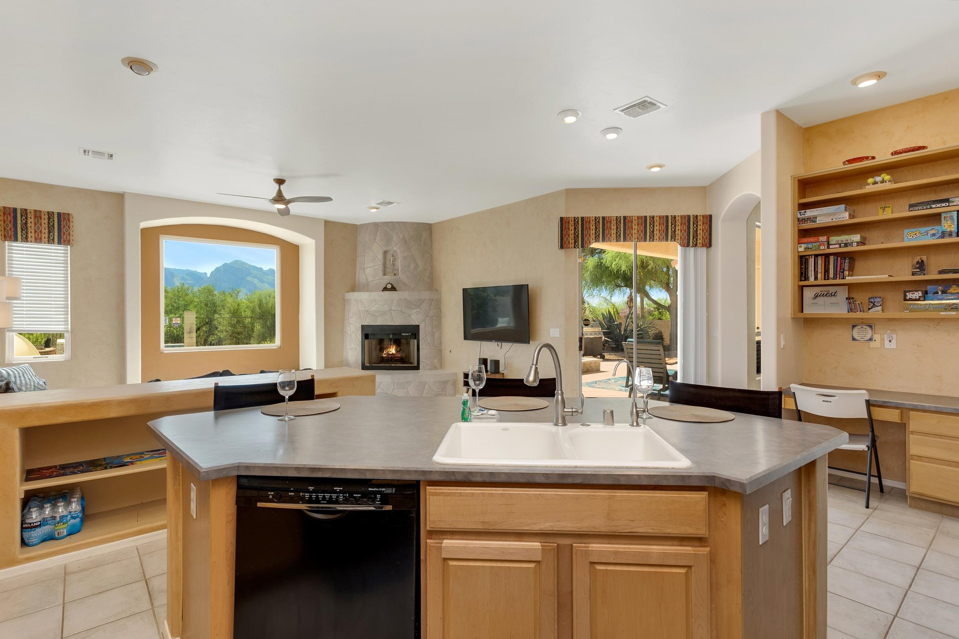 islandbreakfast nook