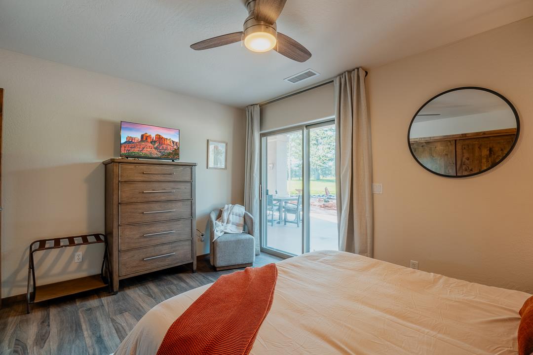 2nd Guest Bedroom WIth Access to Back Yard