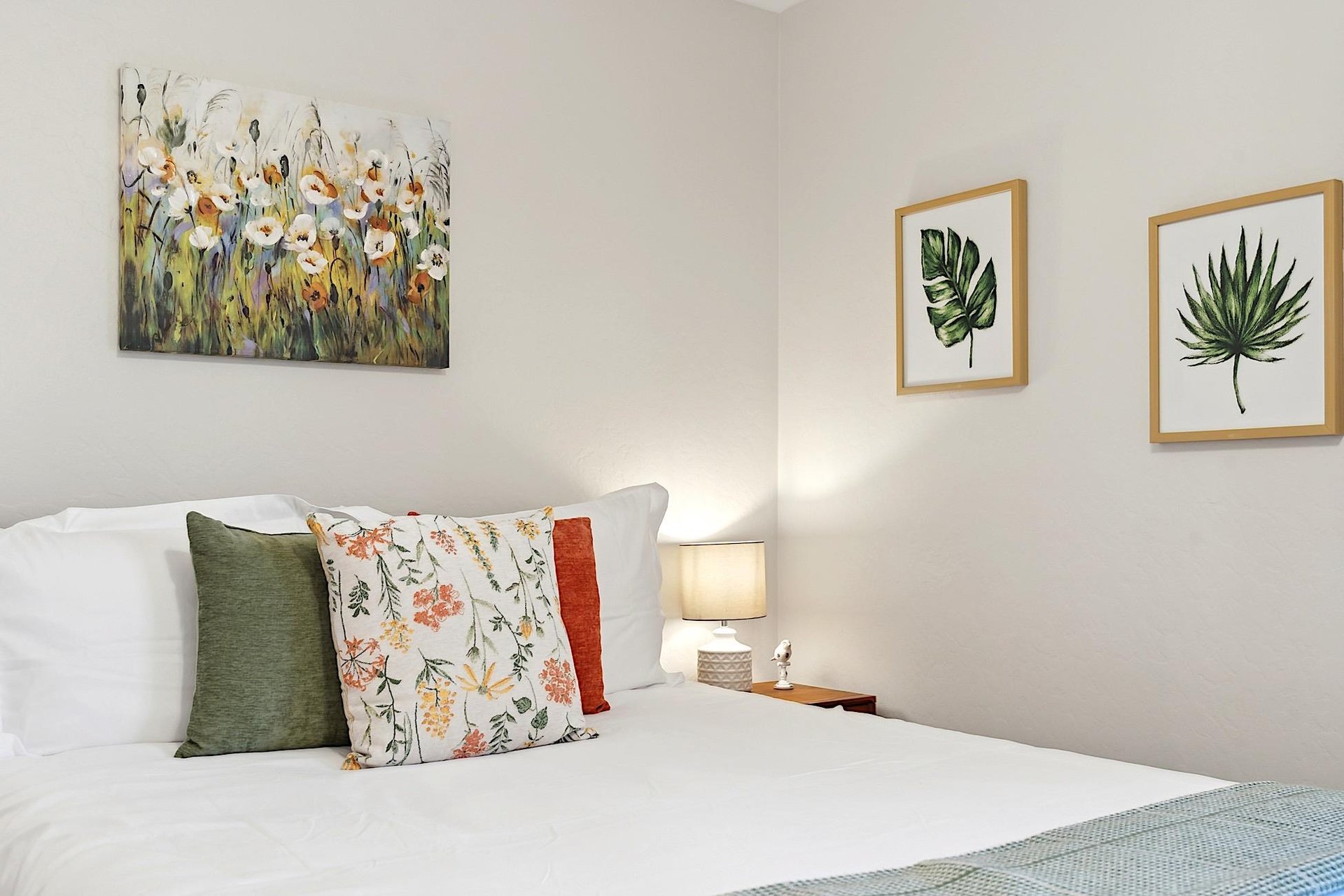 Third bedroom  Queen