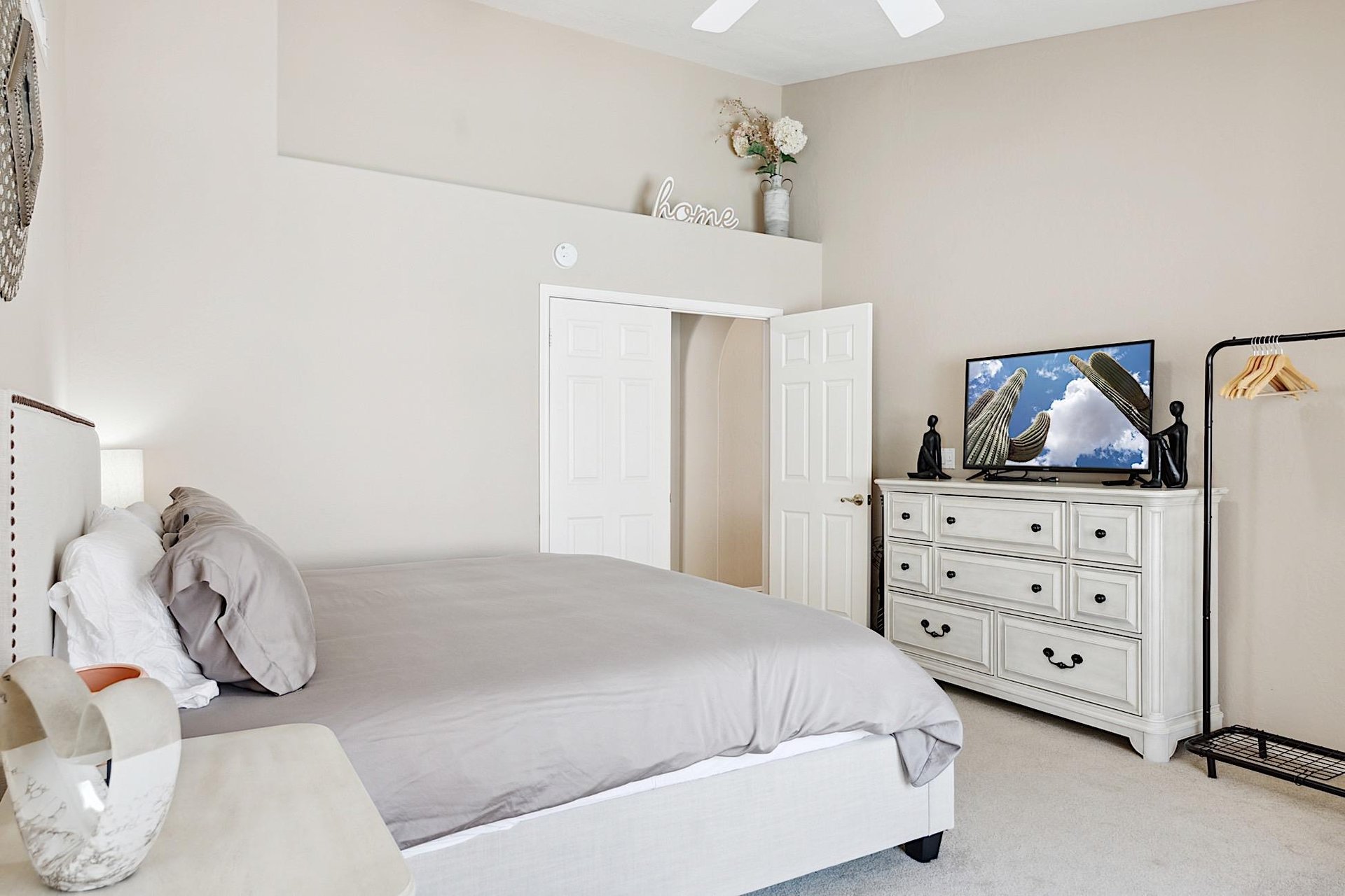 Master Bedroom  43 Smart TV