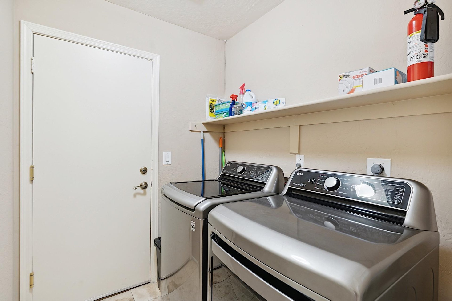 Fullsized Washer  Dryer