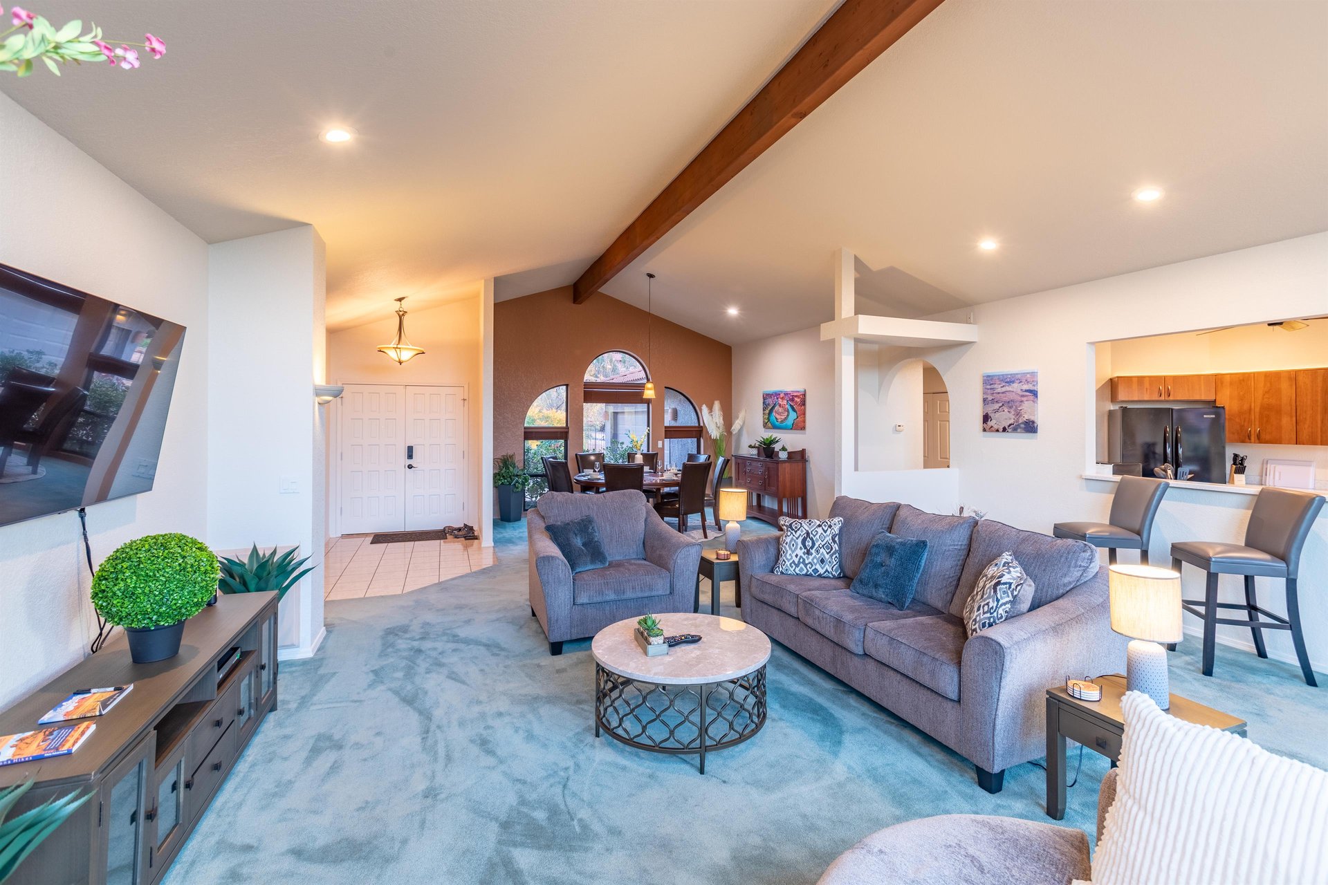 Plenty Of Seating To Enjoy